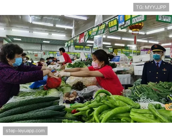 朱雪莹领奖后拎着菜市场塑料袋那张图,反差感直接把我笑趴 朱雪莹领奖后拎着菜市场塑料袋那张图,反差感直接把我笑趴